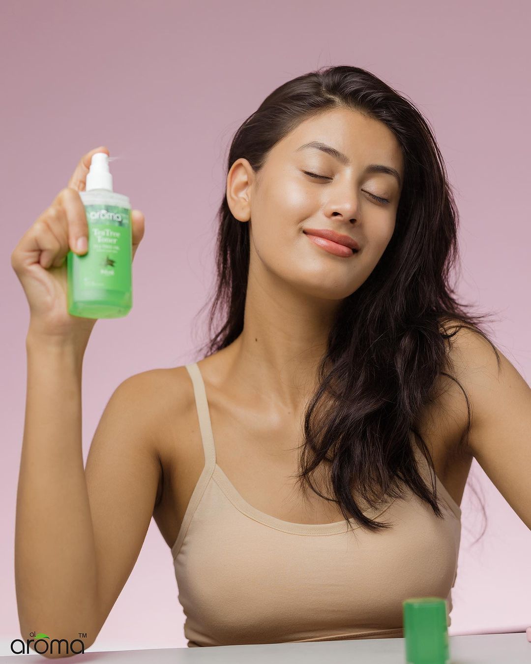 Tea Tree Toner – Pore-Tightening & Oil-Control Toner for Acne-Prone Skin